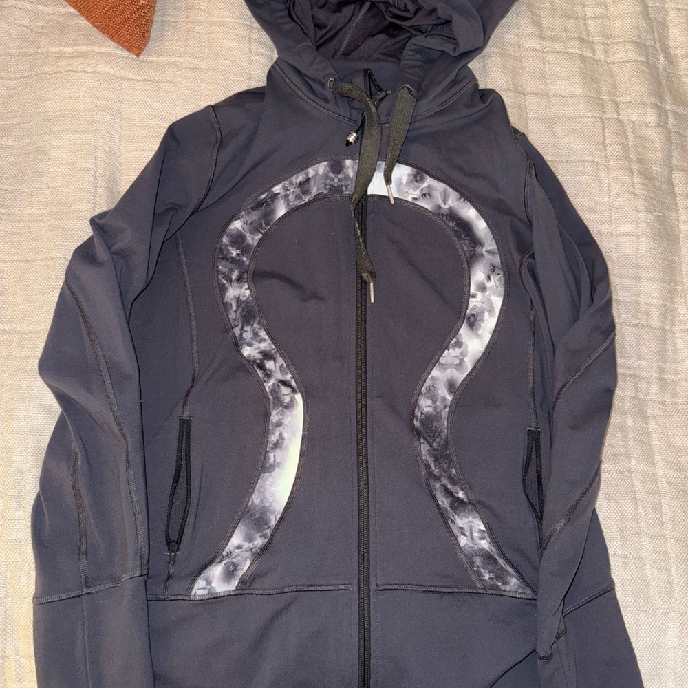 lululemon athletica Black Gray Zip-Up Hoodie